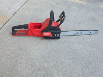 Milwaukee Chainsaw