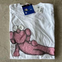 Uniqlo Kaws White T-shirt Size L