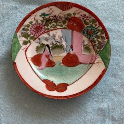 Vintage Japanese porcelain dish