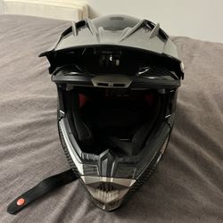 Helmet Size M