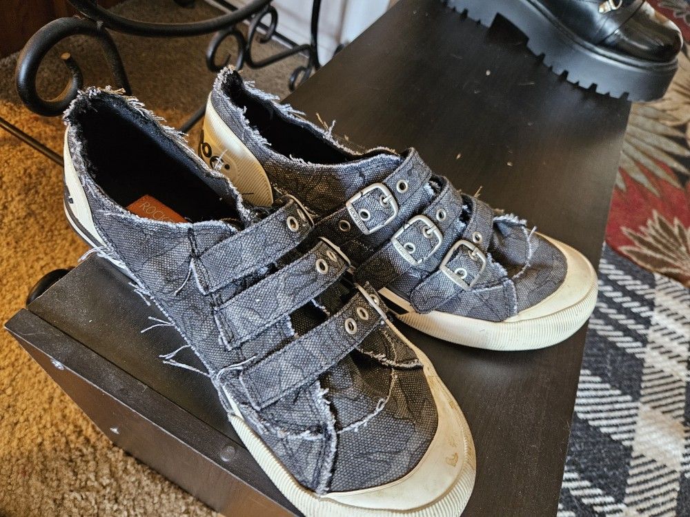 Rocket Dog Sneakers