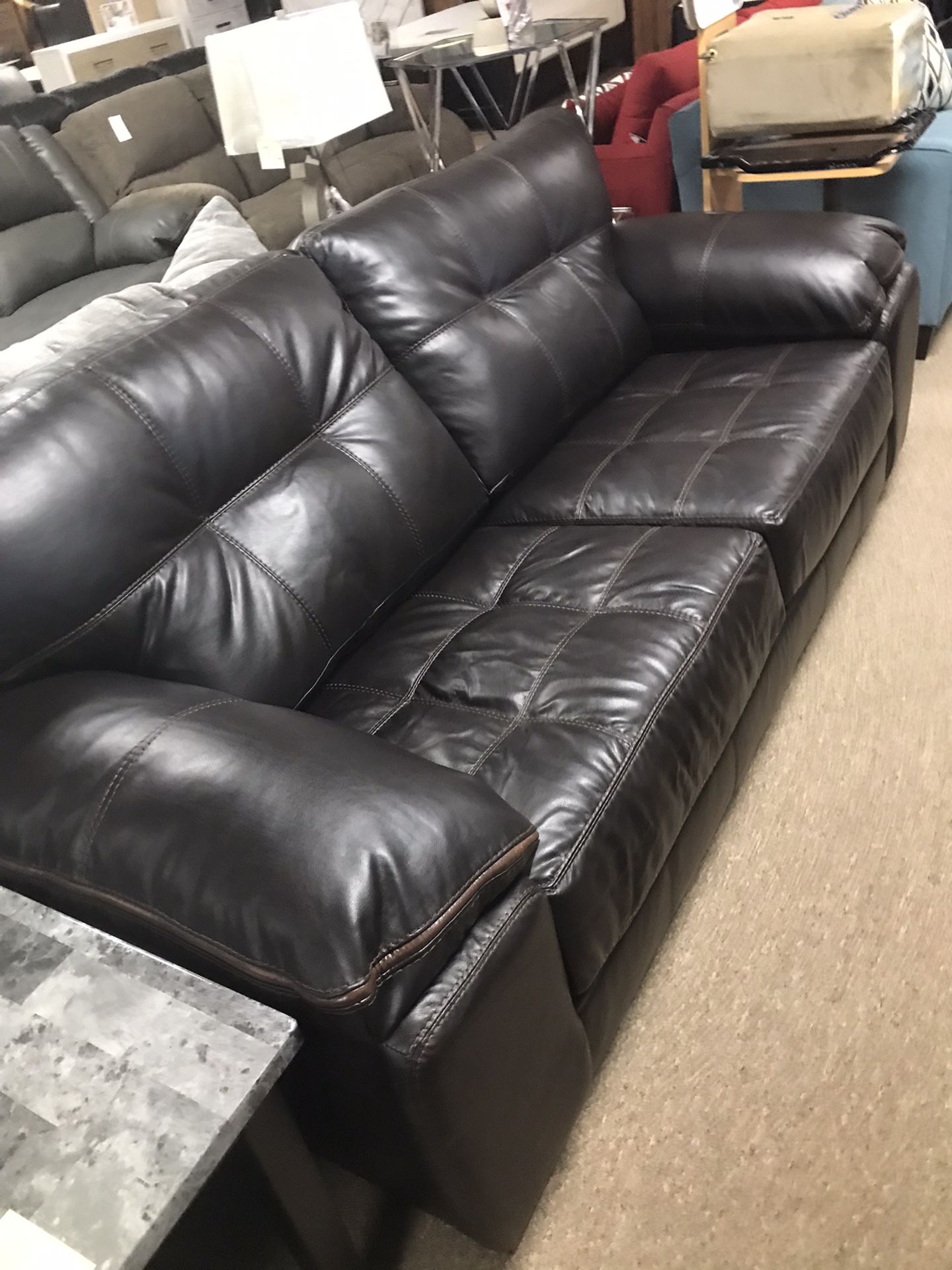 Super Soft Couch And Sectionals 