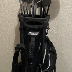 Spalding Executive Golf Club Set w/Bag (RH)