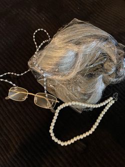 Old lady costume accessories