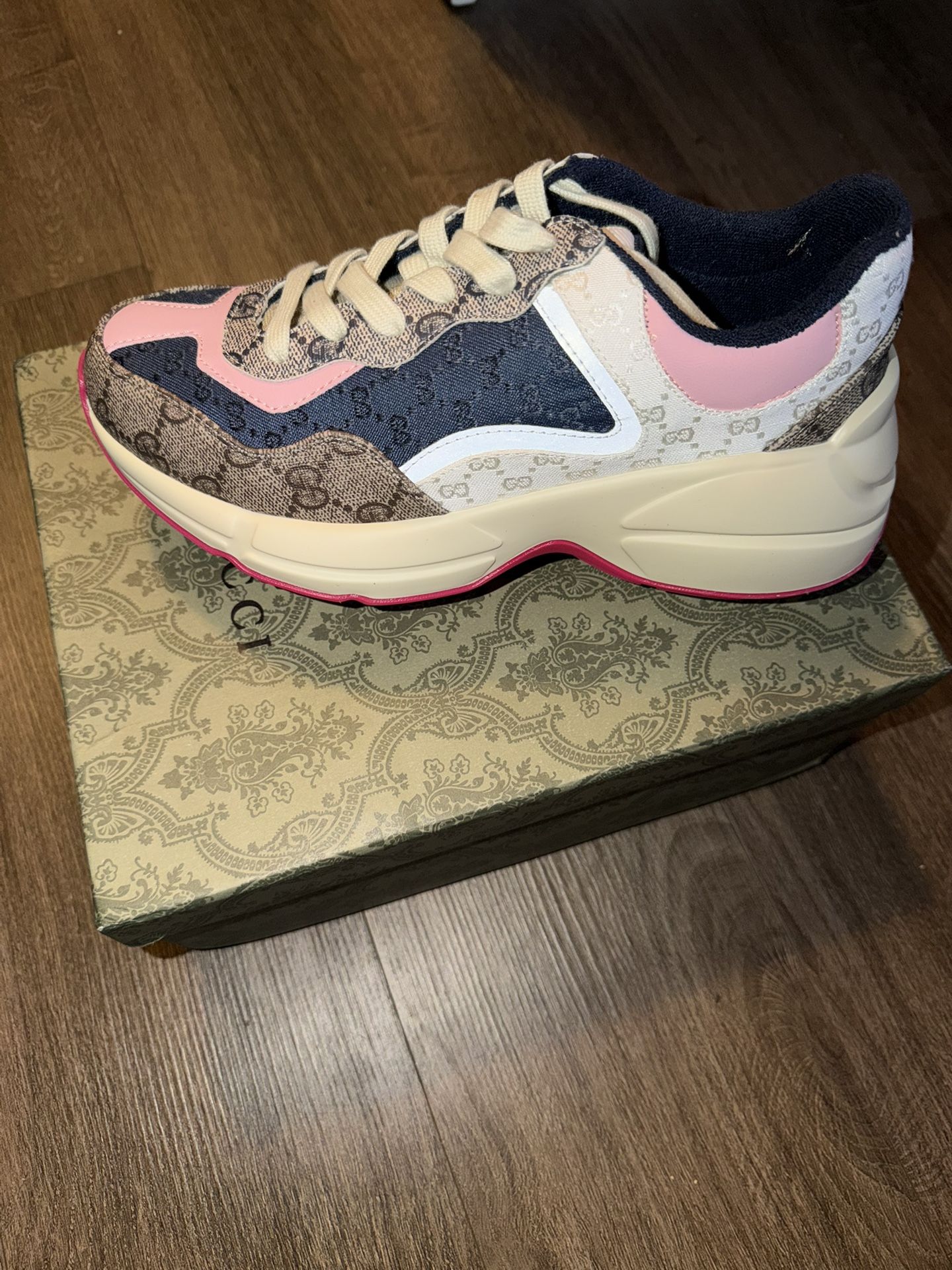 Shoe Bundle Steal ? Designer Sneaker Bundle – 7 Pairs – McQueen, Balenciaga  main image 2