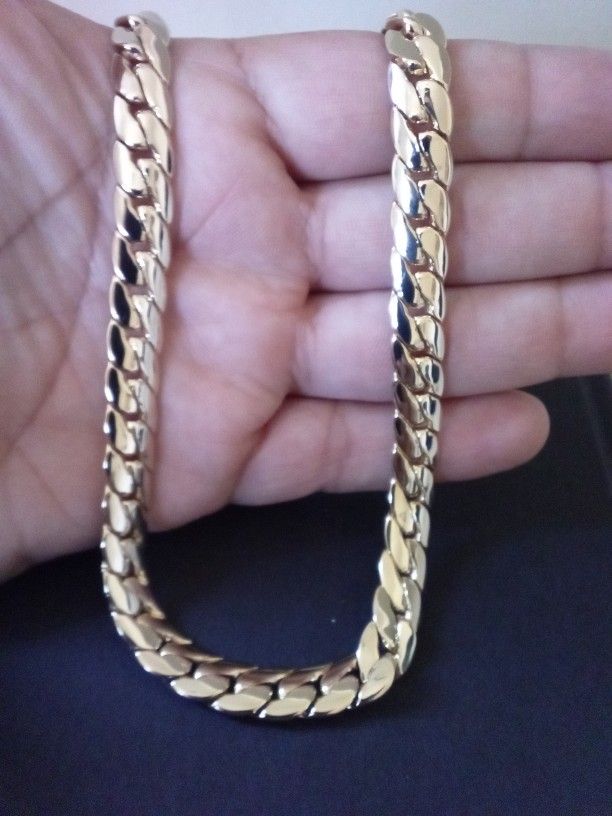Gold 18k Plated Snake Necklace Chain