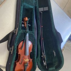 Child Violin And Case
