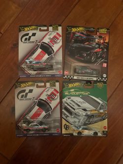 Hot wheels GTR and Supra
