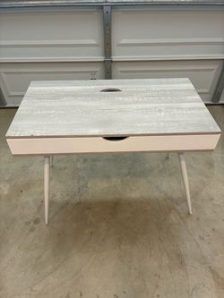 Folding desk