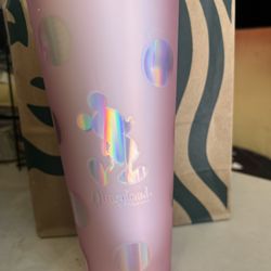 Venti Pink  Disneyland Cup 