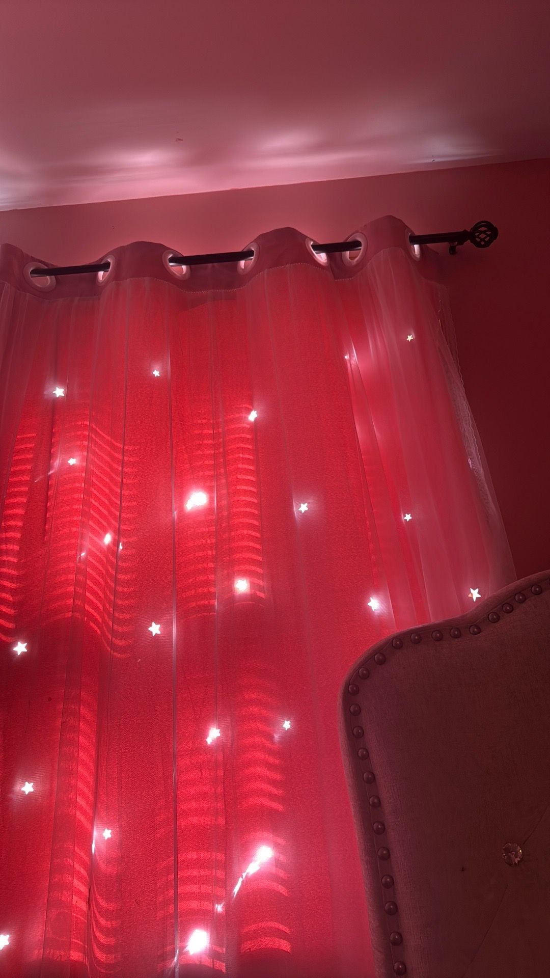 Kids pink curtains