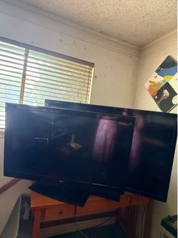 3 TVs/Monitor for Sale – $225 for All