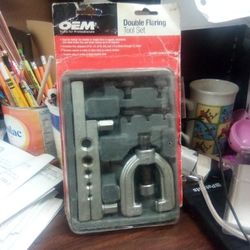 Flaring Tool Set Price Is Firm.