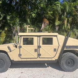 2008 USMC 4x4 M1151A1W/B1 HMMWV H1 Humvee with 6.5 Turbo Diesel engine,