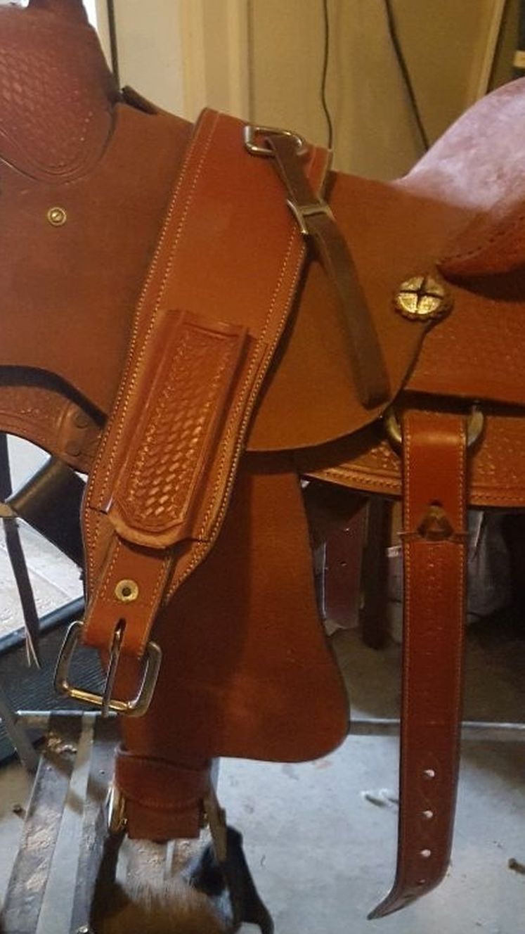 Silver Royal Roping Saddle-14 in