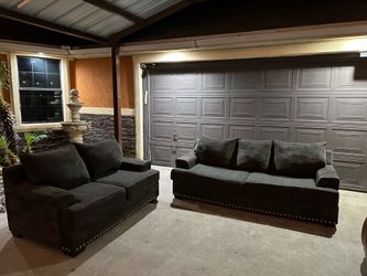 Beautiful dark grey sofa set super comfy asking 450