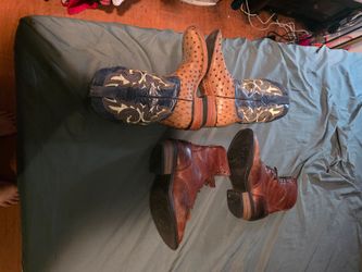Western Bootsboth are size 9