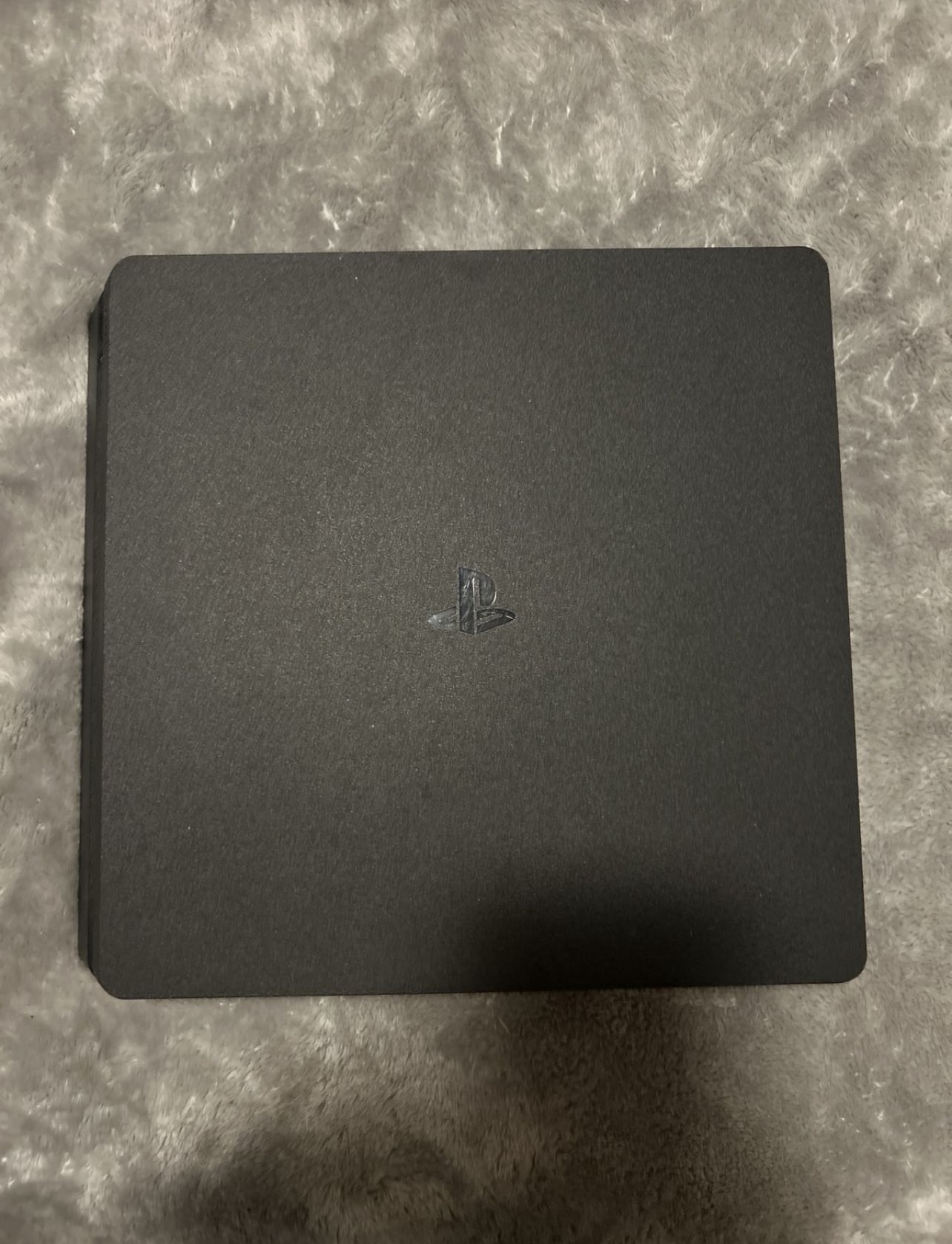 PlayStation 4 Slim