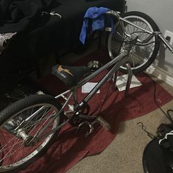 Bmx bike silver