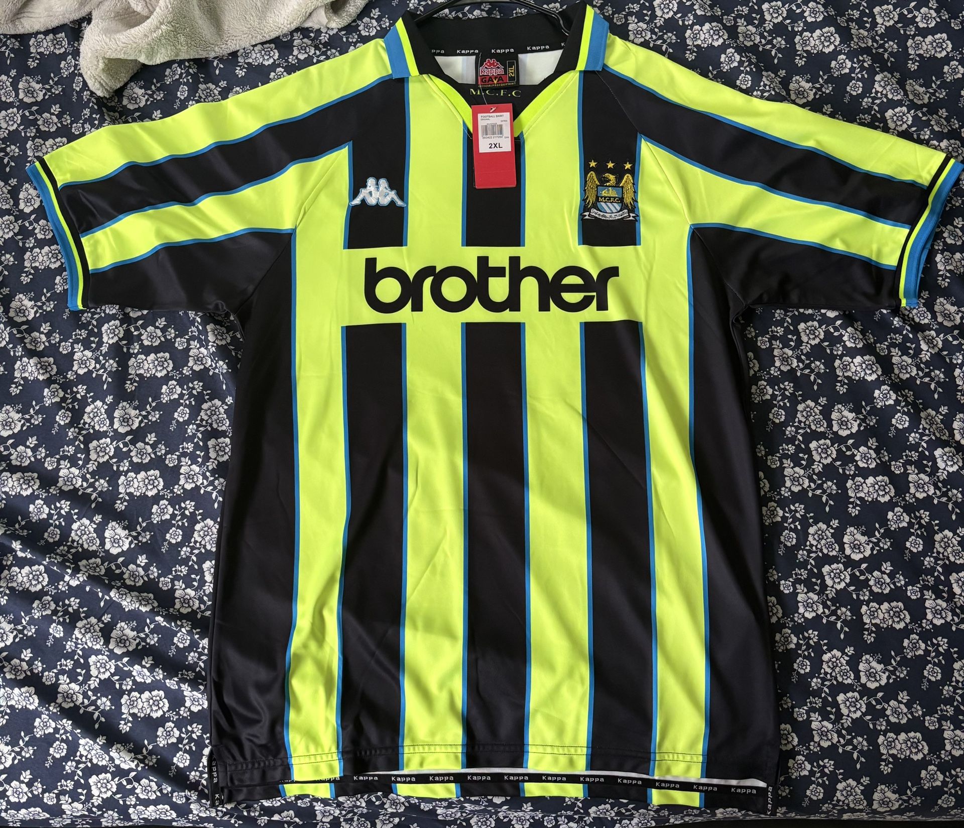 Manchester City 98/99 Away Retro Jersey -Size 2xl (FITS XL/L)
