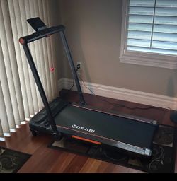 Like New Folding Treadmill w/ Auto Incline & LED Display