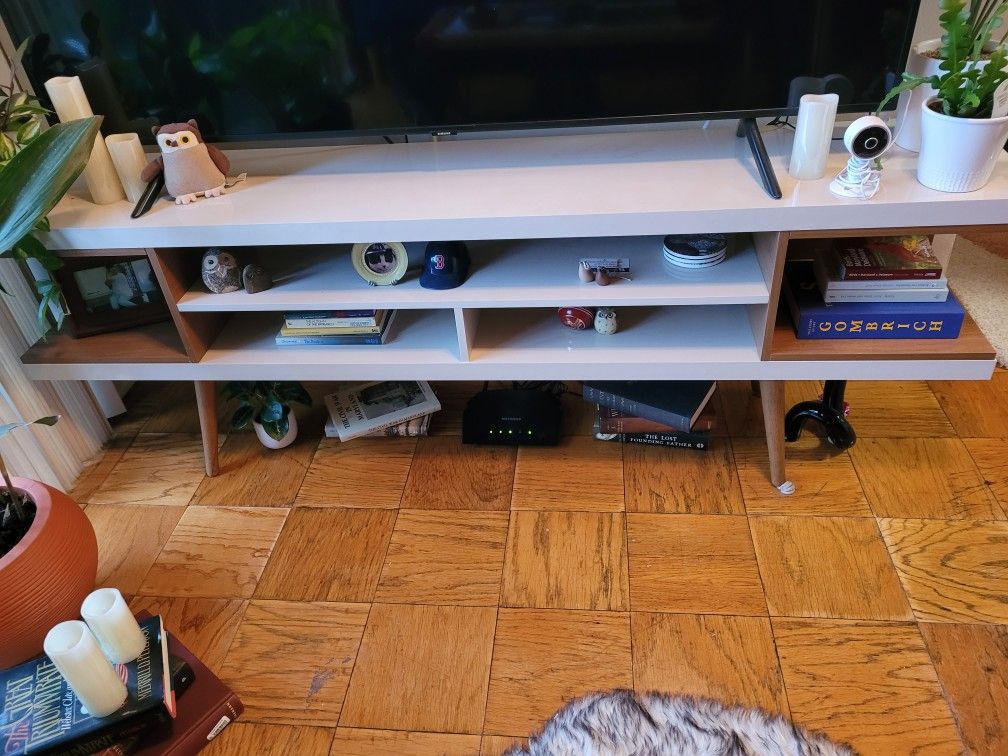 Modern TV Stand
