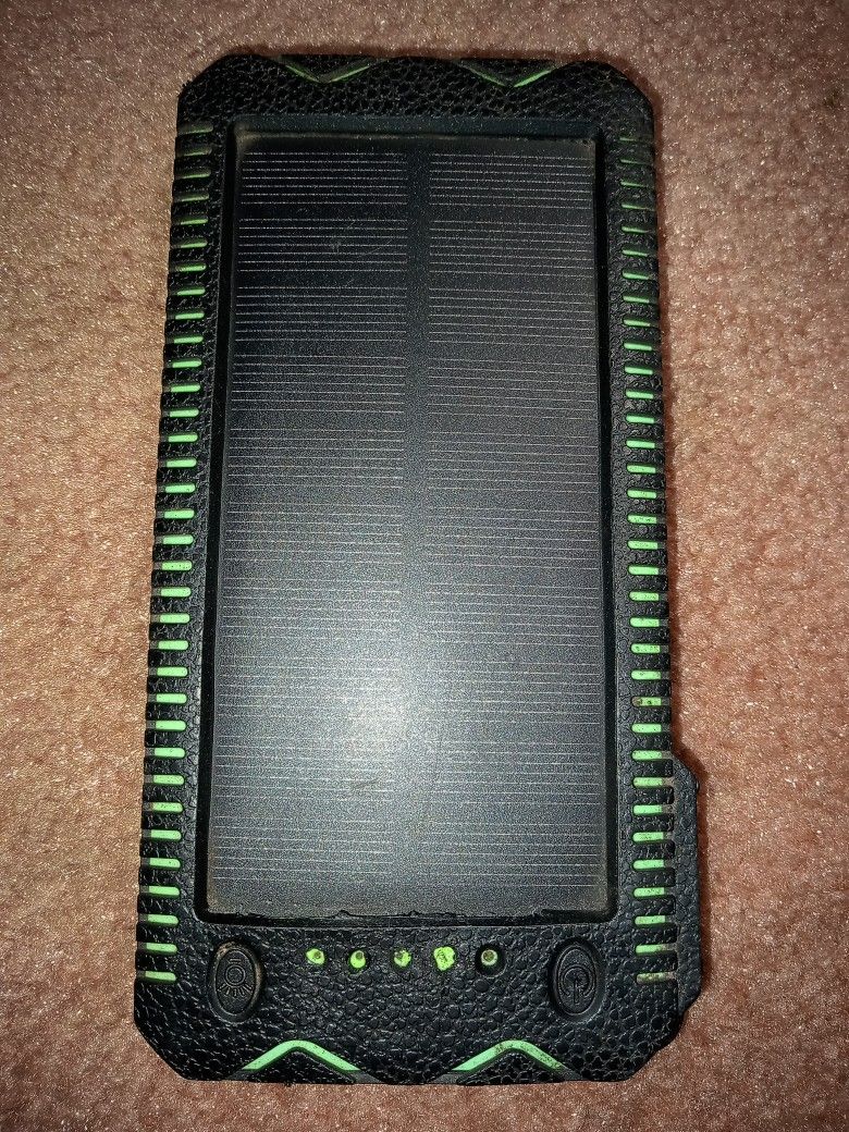 PORTABLE BATTERY SOLAR POWERED X-MAX (20,000 MAH)