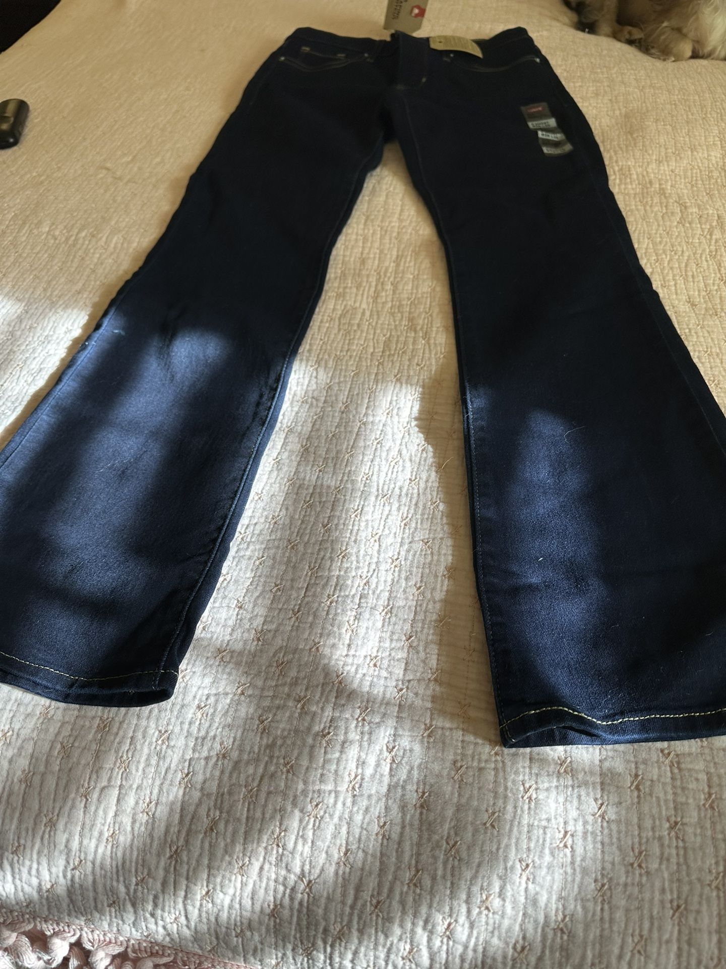 Women’s Levi’s Jeans 315 New