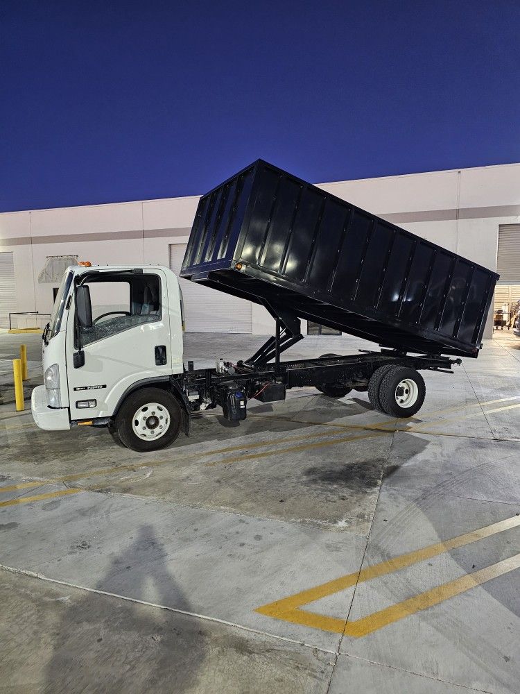 CUSTOM MAKE DUMP TRUCK AND TRAILERS DIFERENTS SIZES AND CAPACITY FOR ANY QUESTION TEXT ME PLEASE SE HABLA ESPAÑOL THANKS