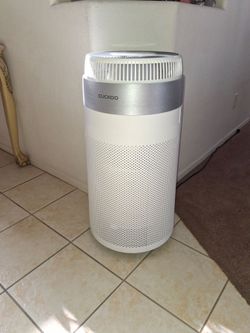 Cuckoo Air Purifier White Cylindrical Tower