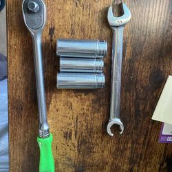 Snap-on wrench