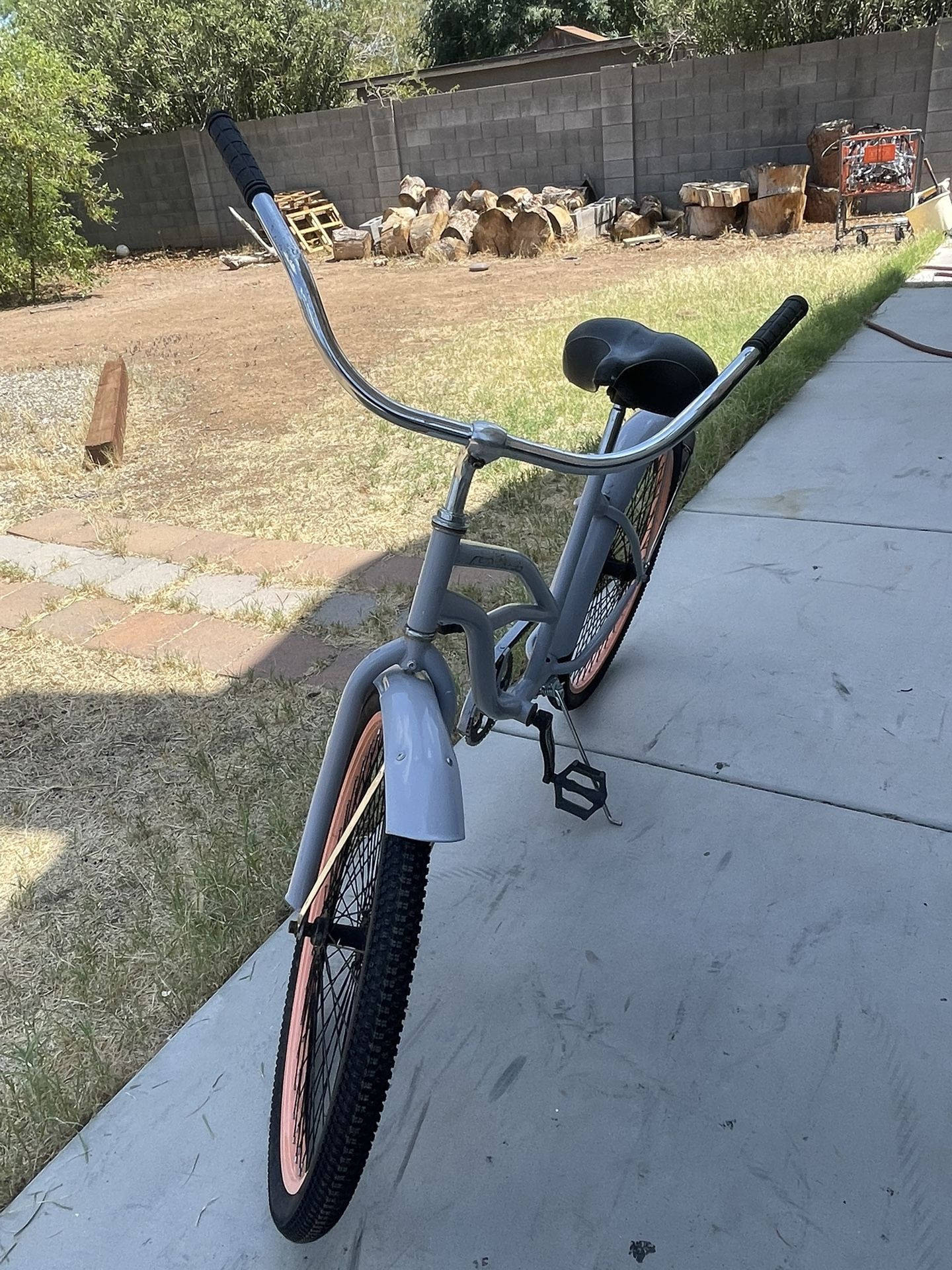 Women’s Colby Cruiser Bike(26’)