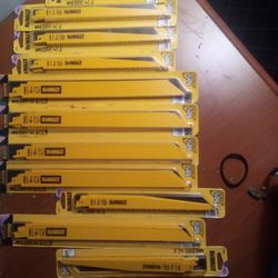 New Five Packs Five Count Sawzall Blades $50 For All Of Them I'm Selling Them For $50