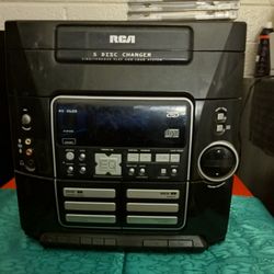 RCA STEREO WITH 5 DISC CHANGER & SPEAKERS$$$ STEREO WITH 5 DISC CHANGER & SPEAKERS