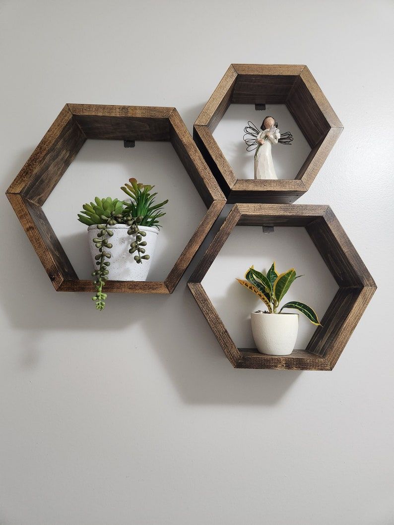 Set of 3 Pine Wood Hexagon Shelves