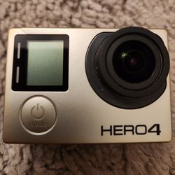 GoPro Hero 4 Black + Accessories