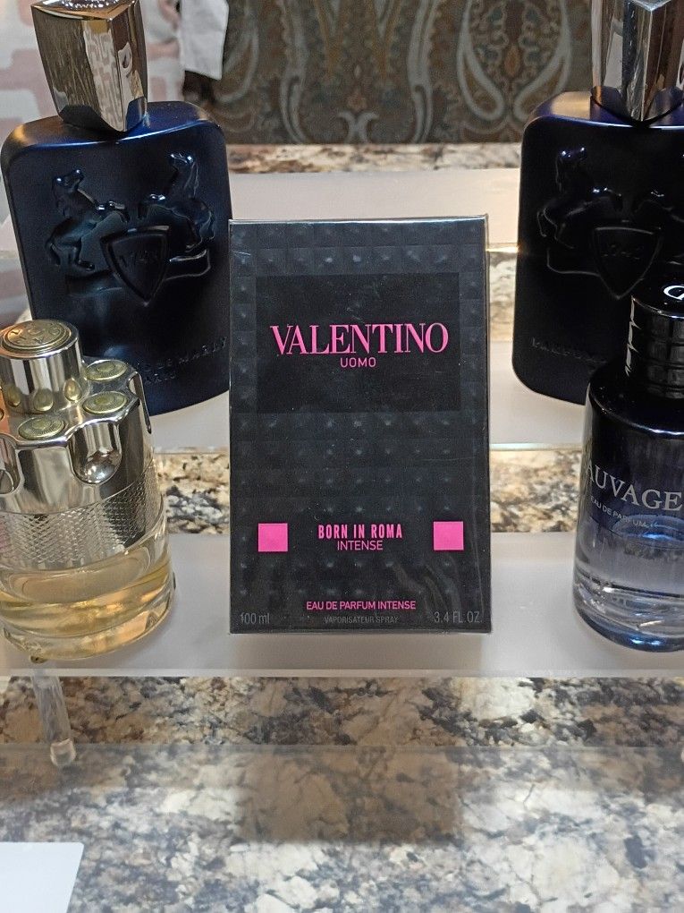 Valentino Born In Roma intense 3.4fl Oz