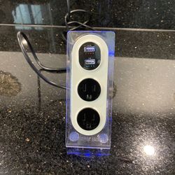 Sharper Image Desktop Visual Charge 2 Outlets & 2 USB Charger Ports w/Blue Light