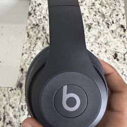 Beats Studio Pro