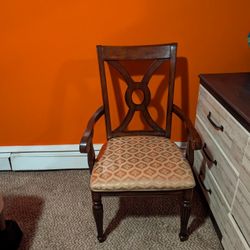 Dining Table With 6 Chairs 