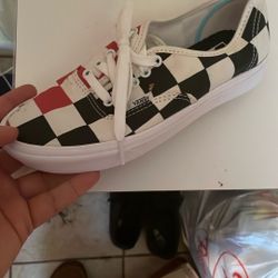 vans never worn size 6.5