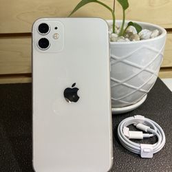 Mother’s Day Special IPhone 11 64GB Unlocked For Any Carrier/iphone 11 64GB Liberado Para Cualquier Compañia 