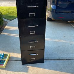 Metal Filing Cabinet 