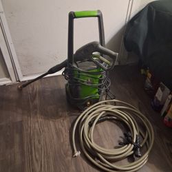 Pressure Washer 1800 PSI 