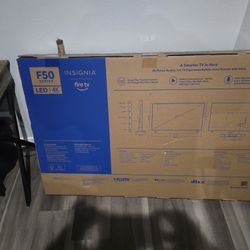 Insignia 55" Smart Tv