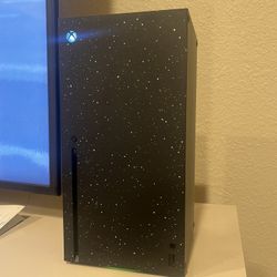 Xbox Series X Bundle - 2TB Galaxy edition