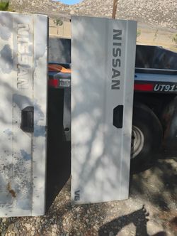 86.5 To 97 Nissan Hardbody Tailgate