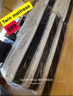 Twin size pillow top mattress