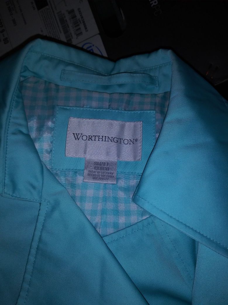 Super nice rain coat