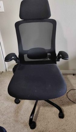 Ergonomic chair